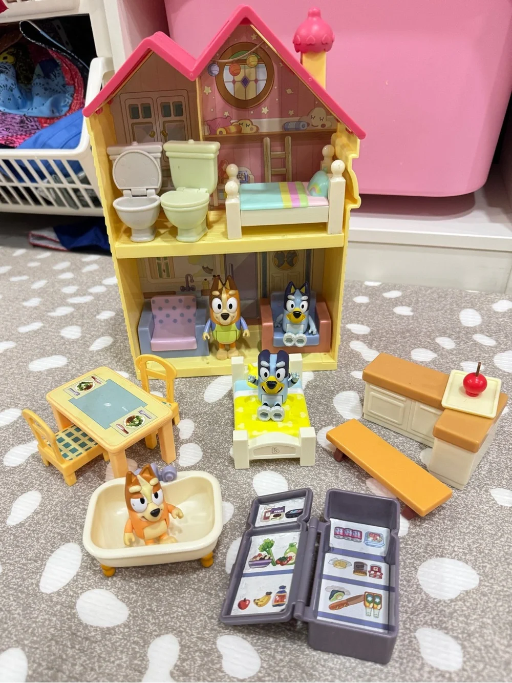 BLUEY Dollhouse playset furniture accessories bingo beds potty figurines toy